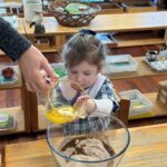 Pelican Students make brownies